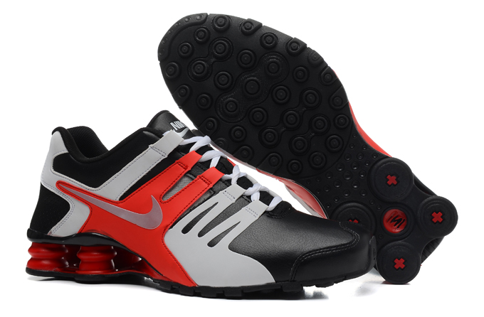 Nike Shox Actuelle Blanc Orange Noir